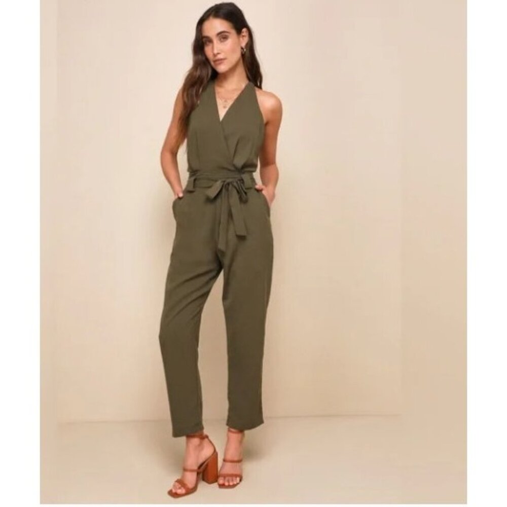 NWT Lulus In the City Green Olive Surplice Sleeveless Jumpsuit Pocket Size Small